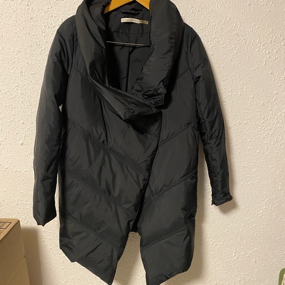 Alice + Olivia Asymmetrical Black Down Coat Puffer Jacket - Picture 1 of 5